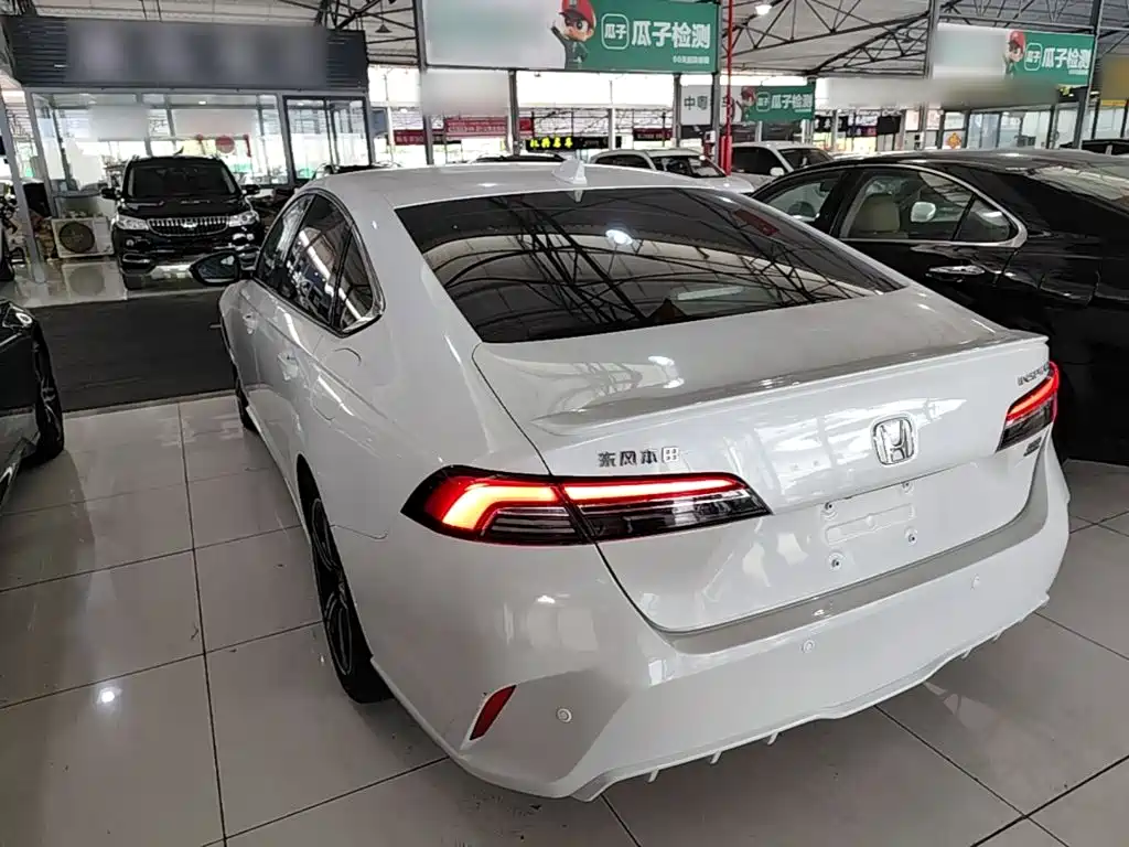 Honda Inspire — миниатюра 5