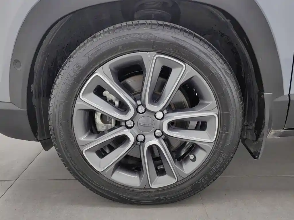 Geely Icon — миниатюра 17
