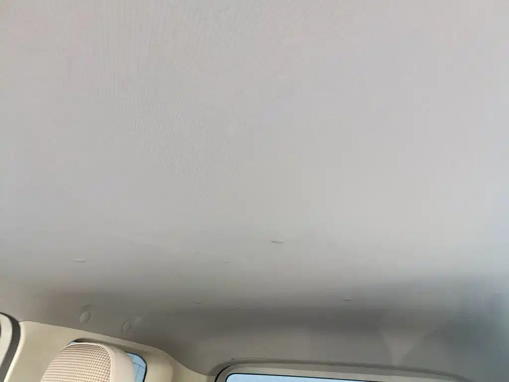 Wuling MINIEV — миниатюра 18