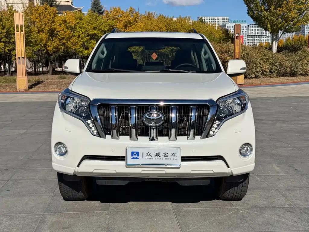 Toyota Prado — миниатюра 2