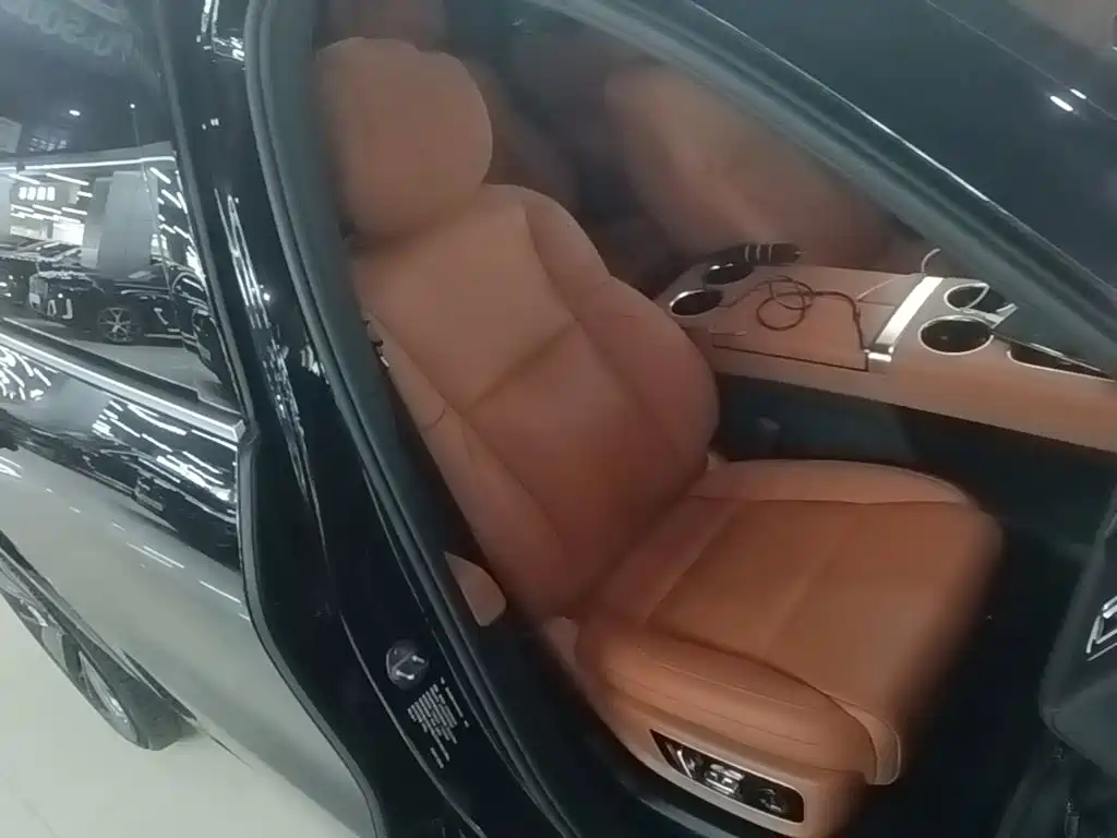 Li Auto Li L9 — миниатюра 25
