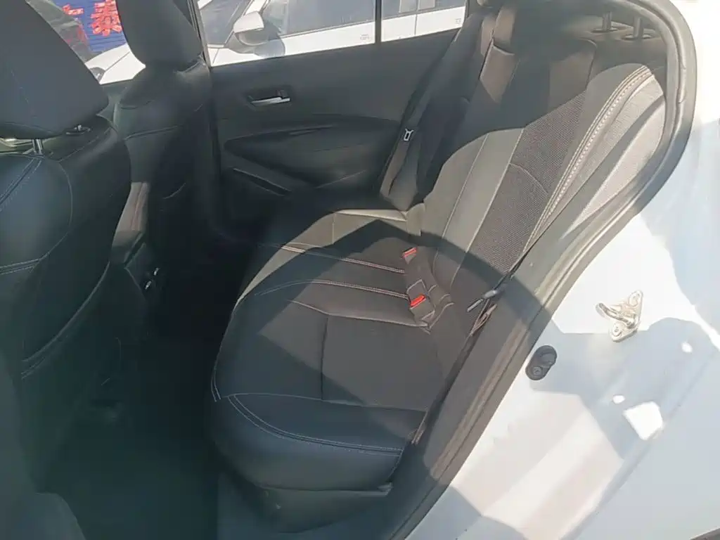 Toyota Corolla — миниатюра 17