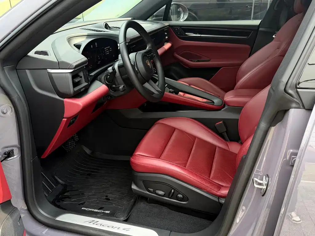 Porsche Macan EV — миниатюра 7