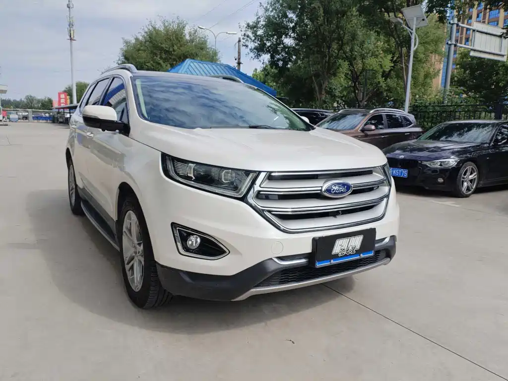 Ford Edge — миниатюра 2