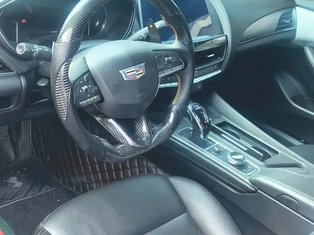Cadillac CT5 — миниатюра 4