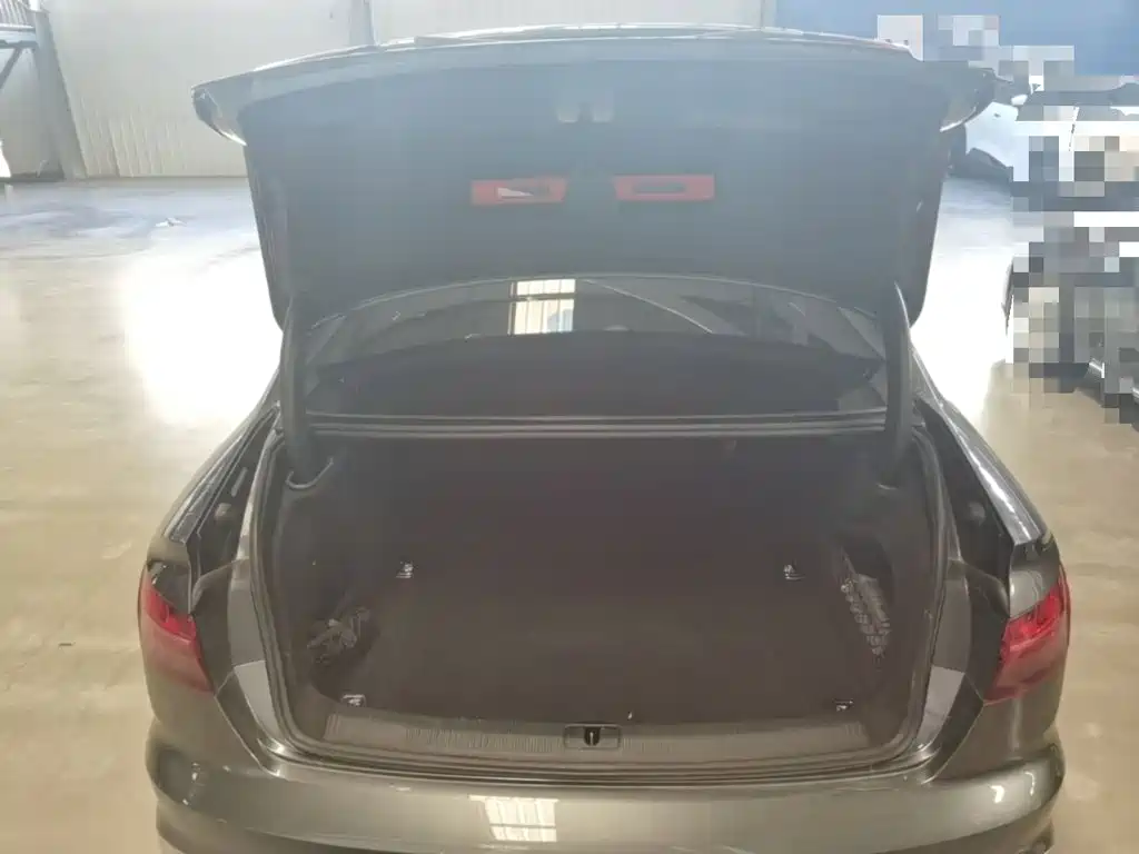 Audi A4L — миниатюра 19