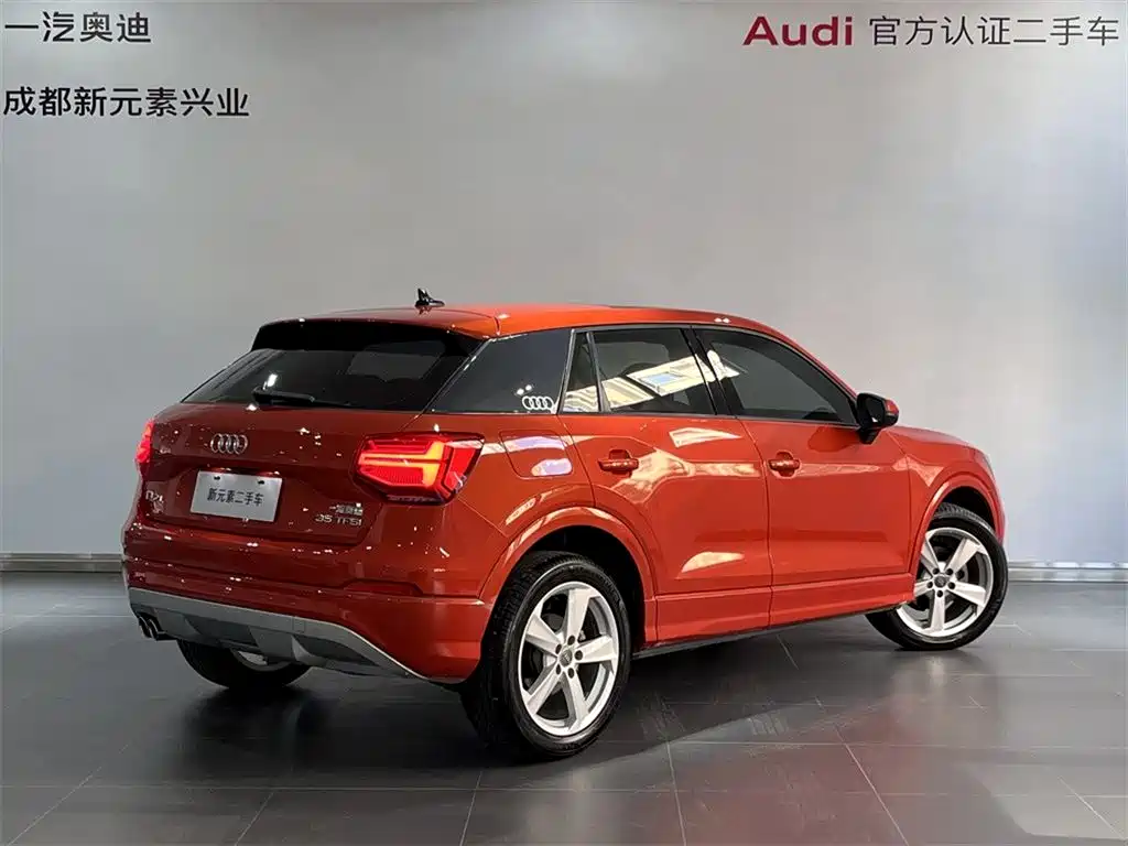 Audi Q2L — миниатюра 4