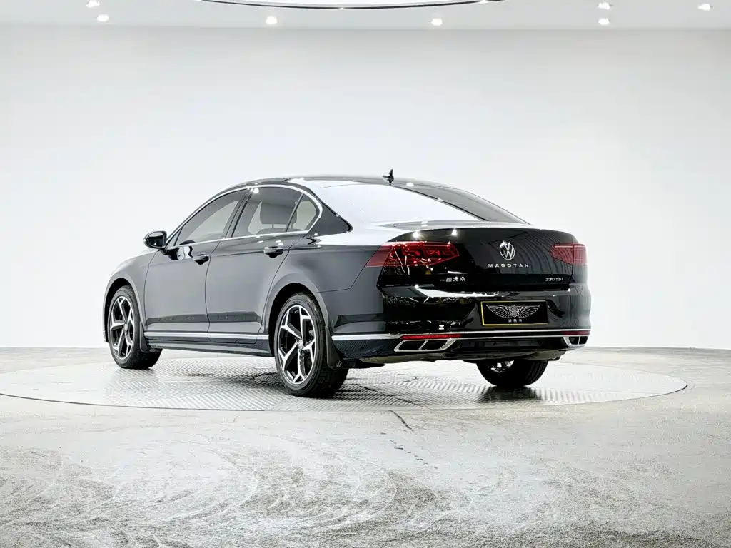 Volkswagen Magotan — миниатюра 3