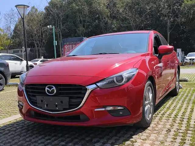 mazda 3-angkesaila