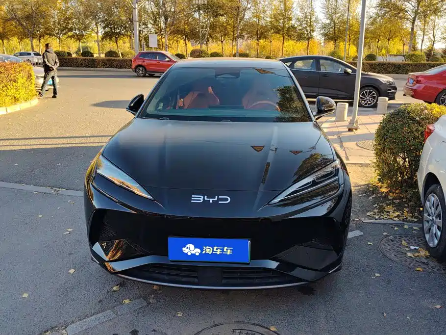 BYD Sealion 07 EV — миниатюра 2