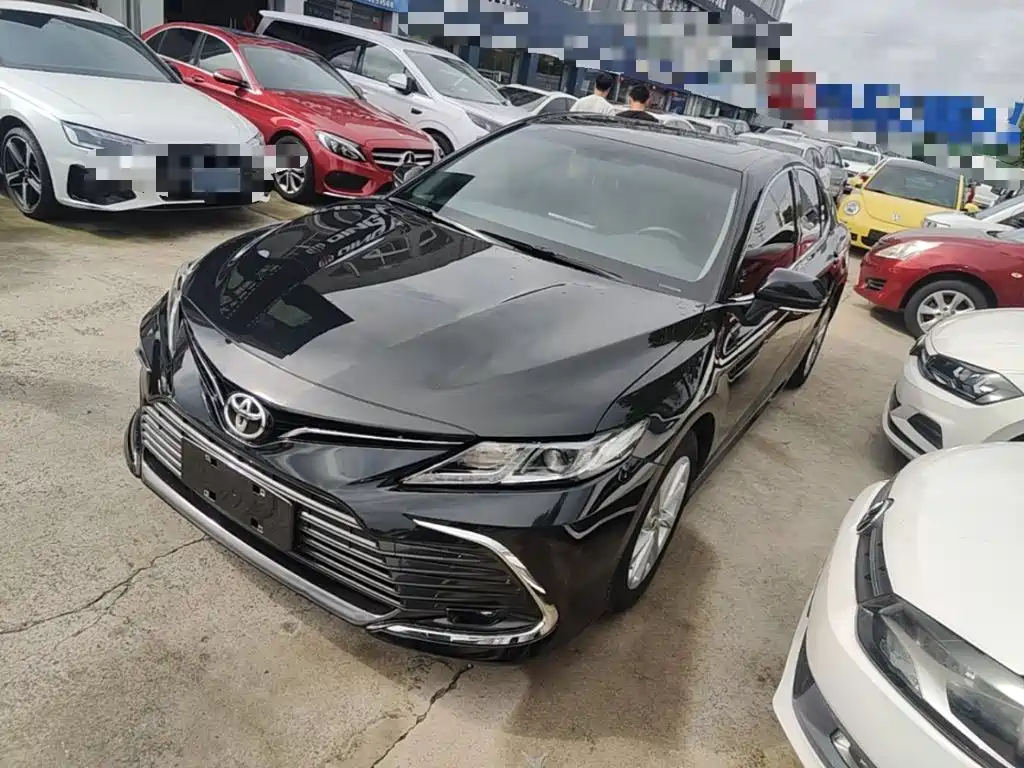 Toyota Camry — миниатюра 2