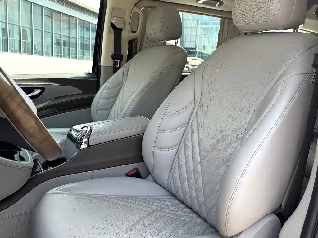 Mercedes-Benz Vito — миниатюра 10