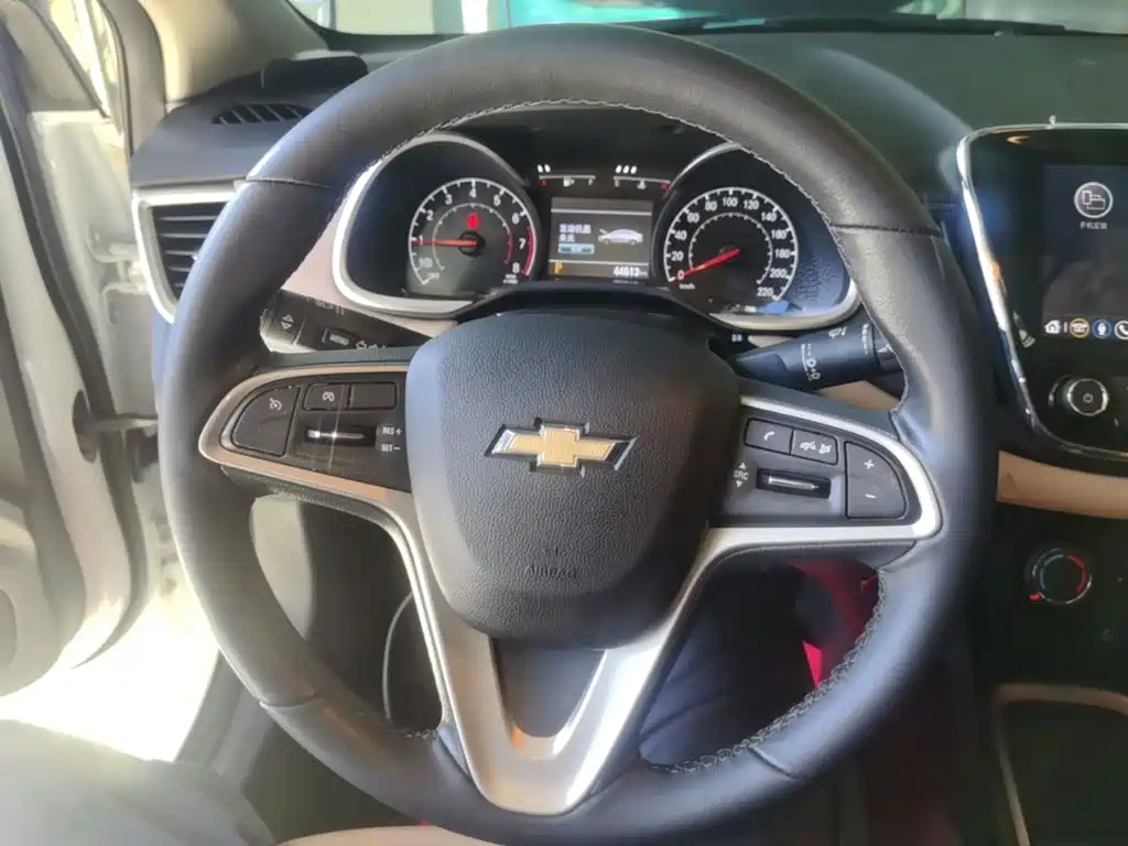 Chevrolet Monza — миниатюра 11