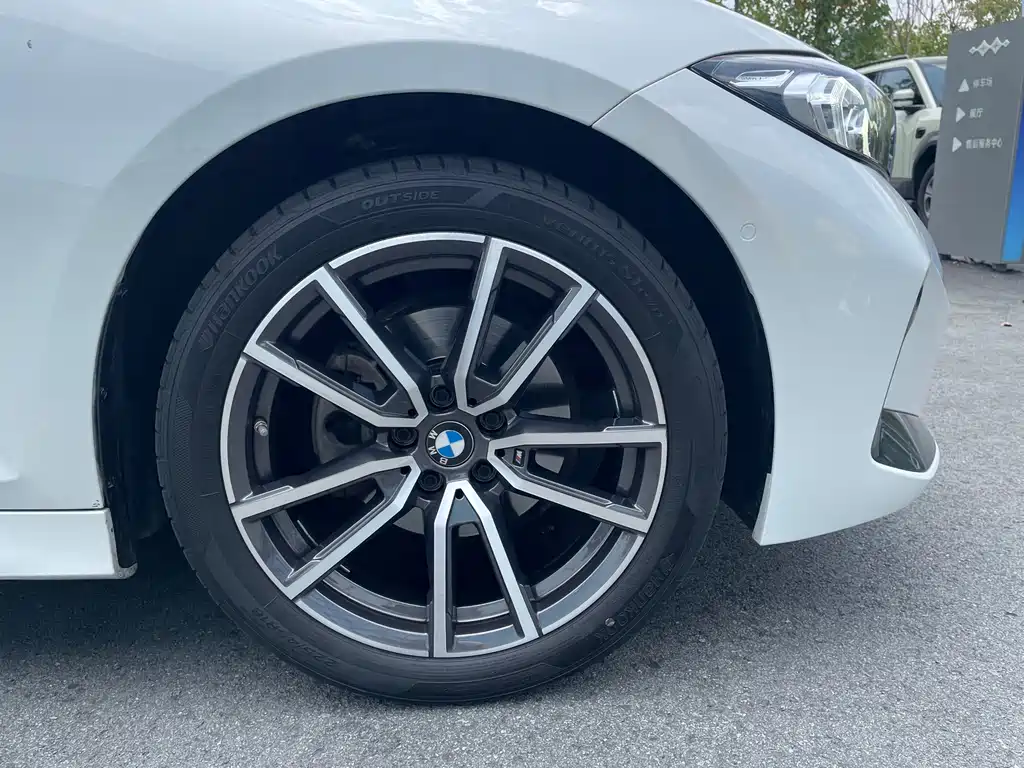 BMW 3 Series — миниатюра 20