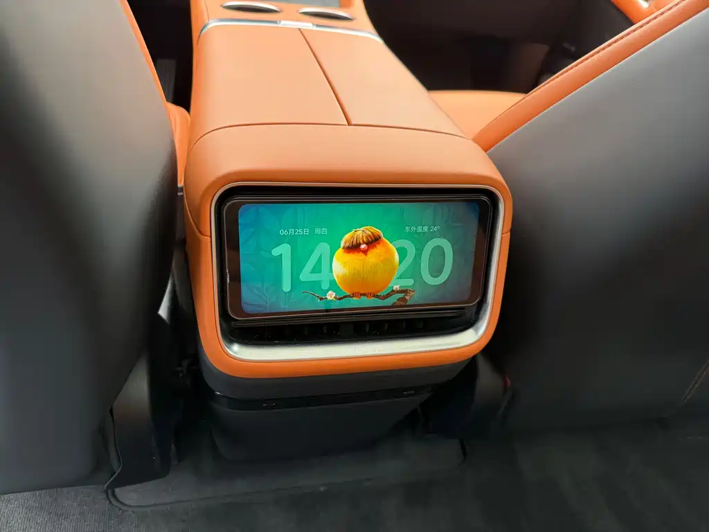 Xiaomi YU7