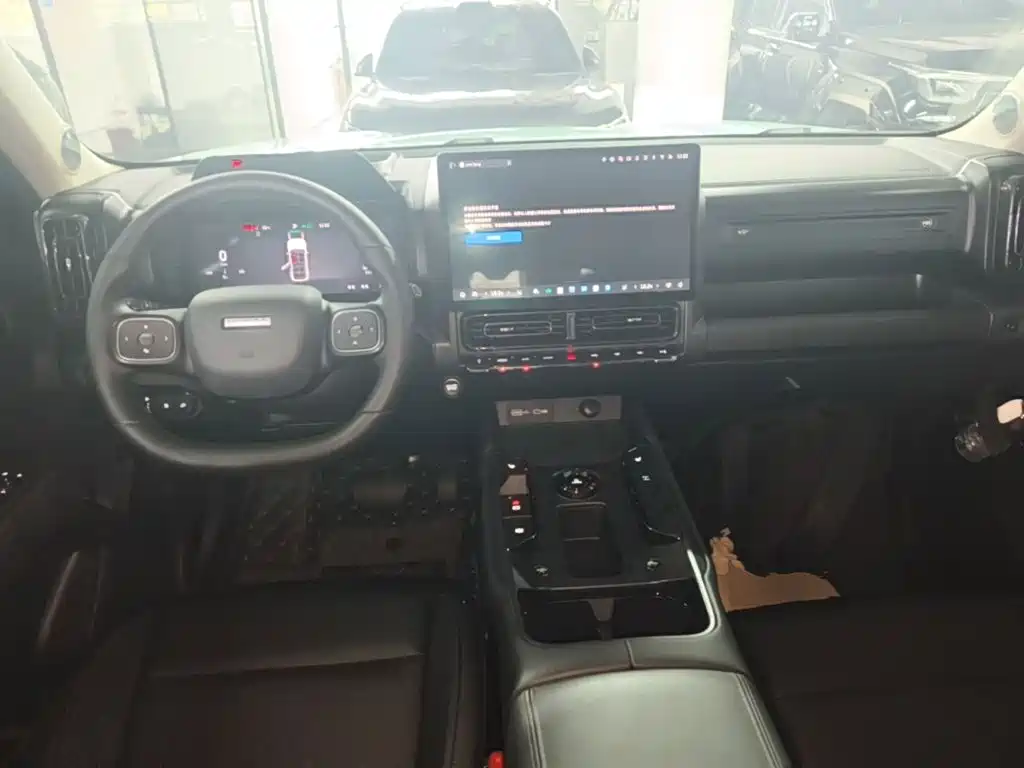 Haval Menglong New Energy — миниатюра 10