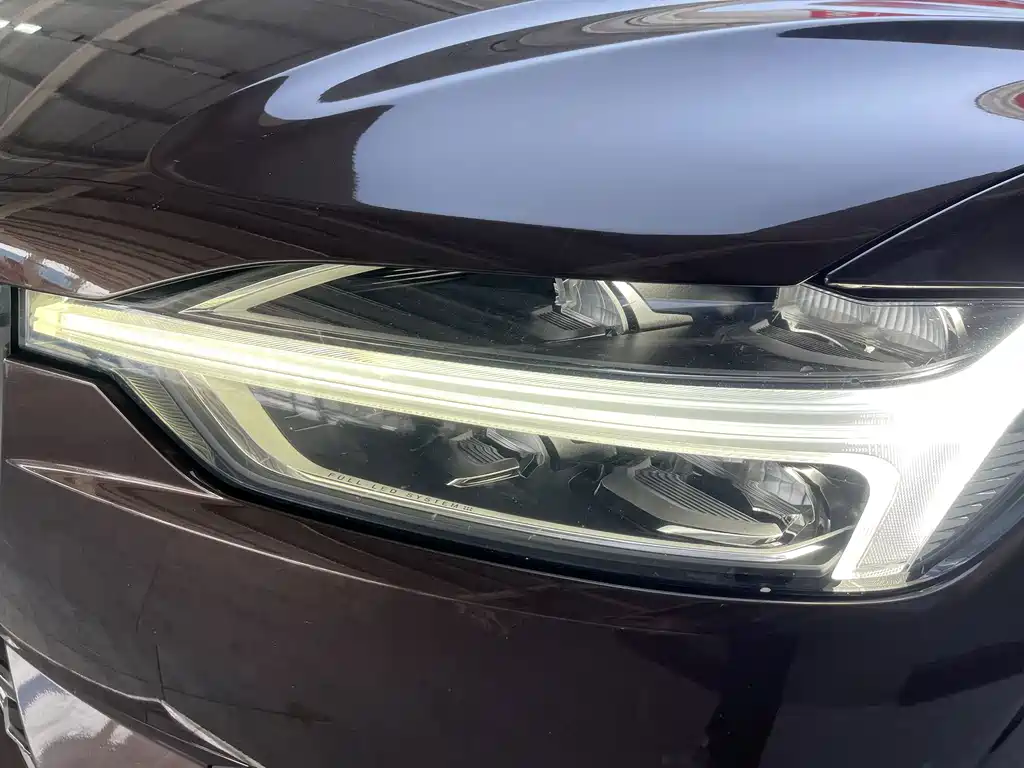Volvo XC60 — миниатюра 8