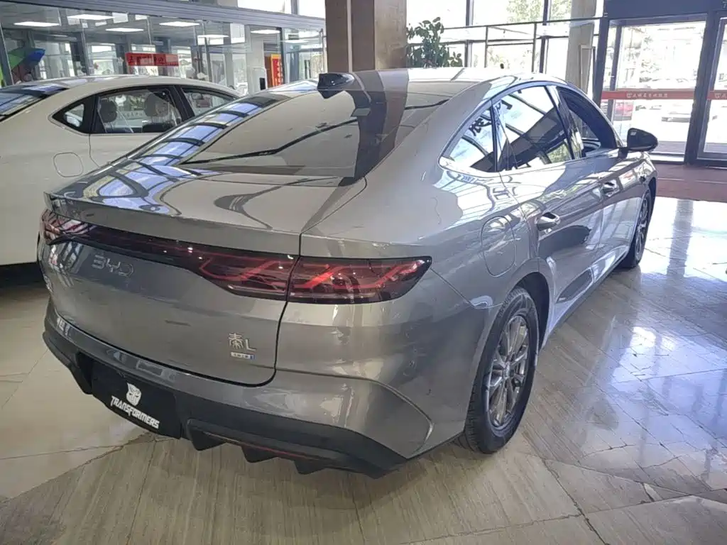 BYD Qin L — миниатюра 7