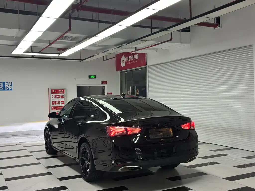 Chevrolet Malibu XL — миниатюра 6