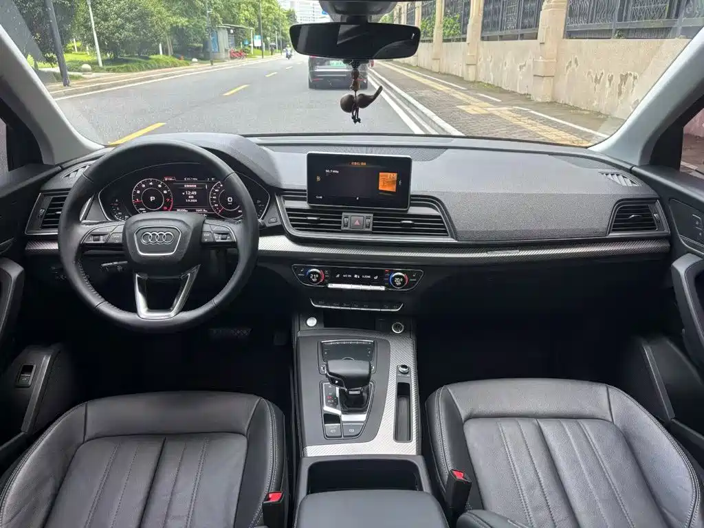 Audi Q5L — миниатюра 8
