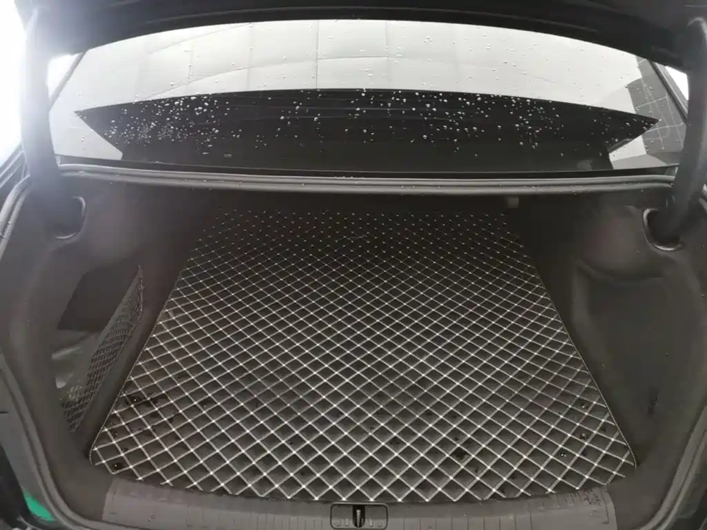 Audi A6L — миниатюра 24