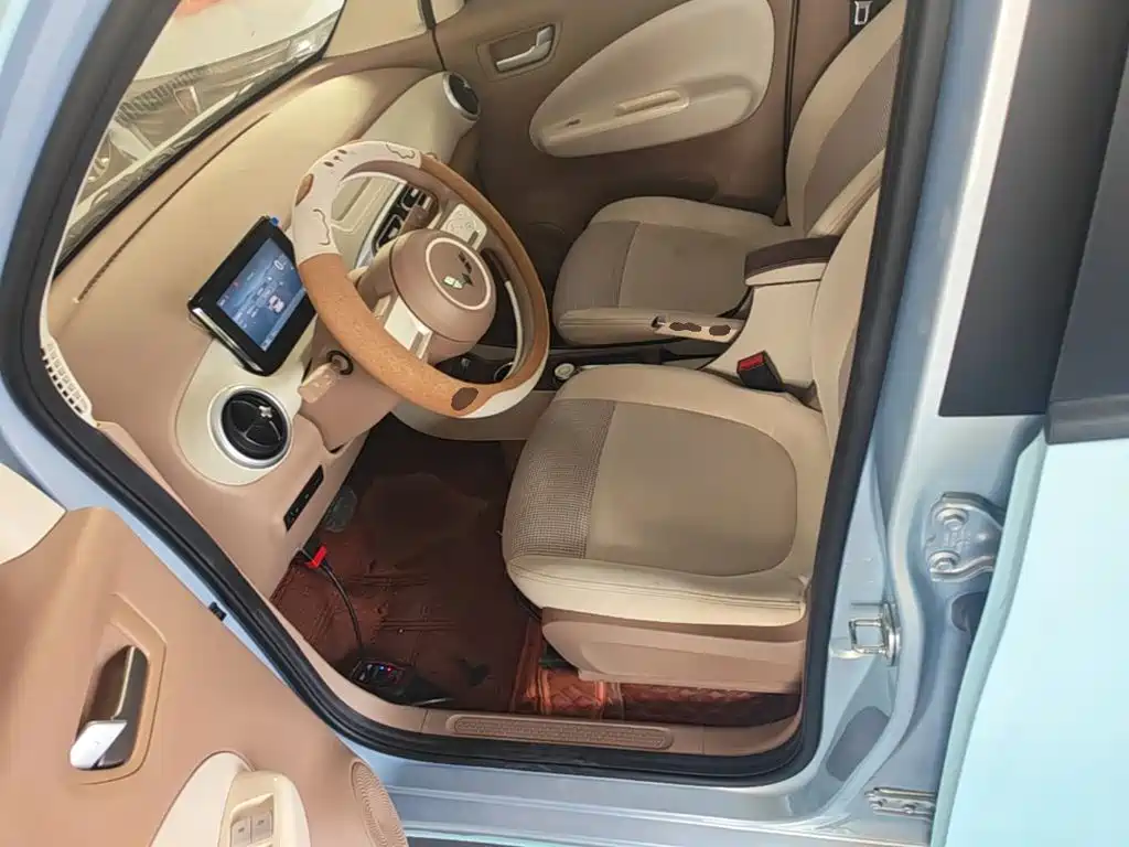 Wuling MINIEV — миниатюра 15