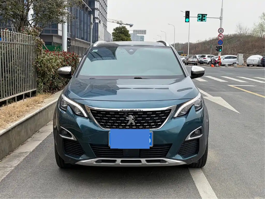Peugeot 5008 2017