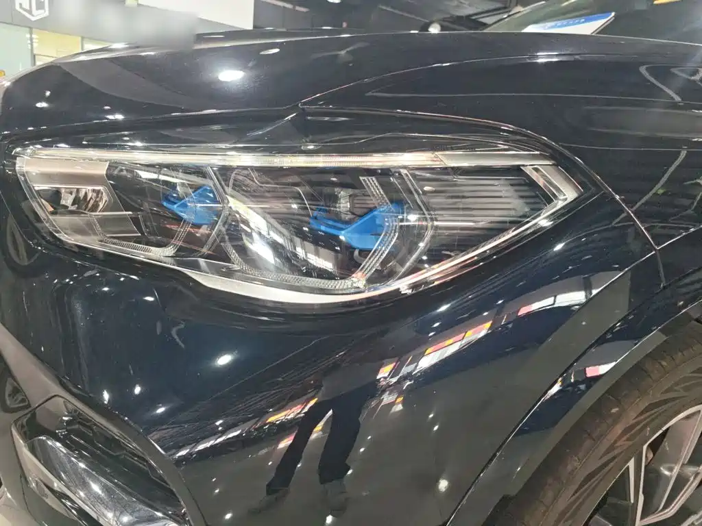 BMW X5 2022 xDrive 30Li Premium M Sport