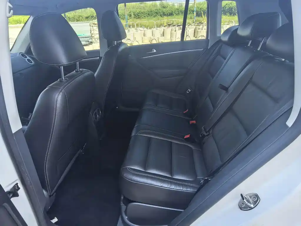 Volkswagen Tiguan — миниатюра 4
