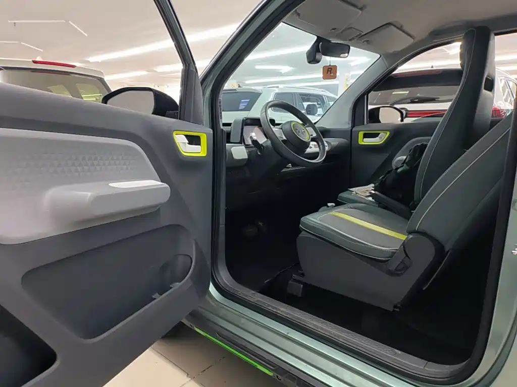 Wuling MINIEV — миниатюра 16