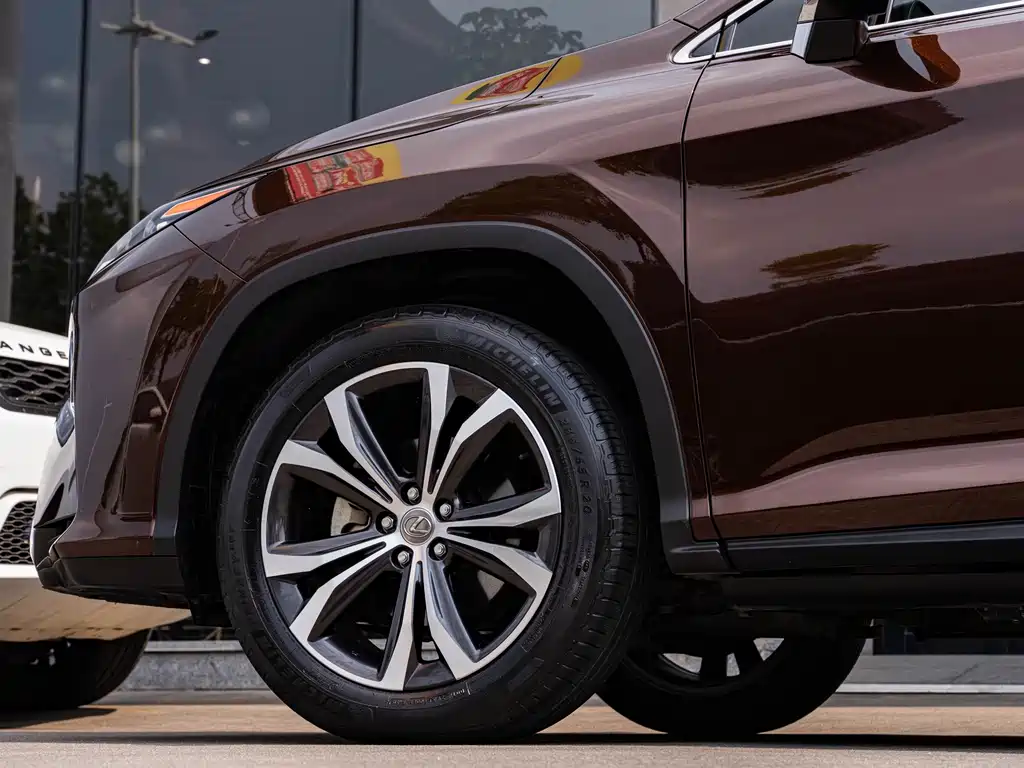 Lexus RX — миниатюра 8