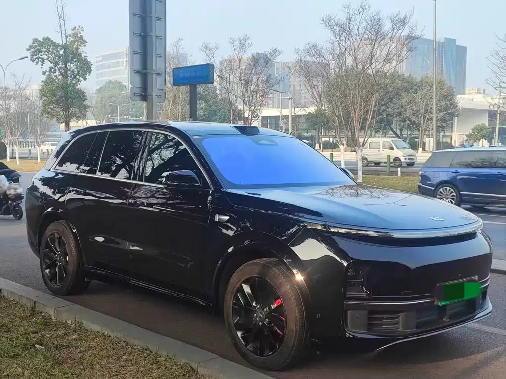Li Auto L8 2023 Pro