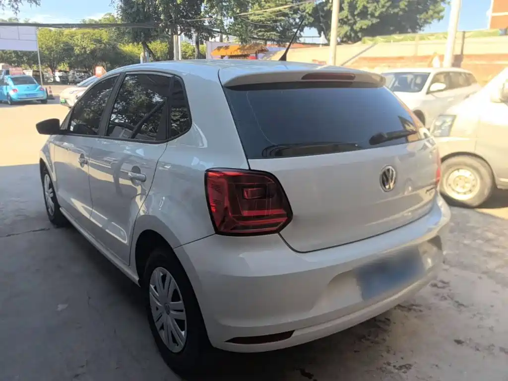 Volkswagen Polo — миниатюра 5