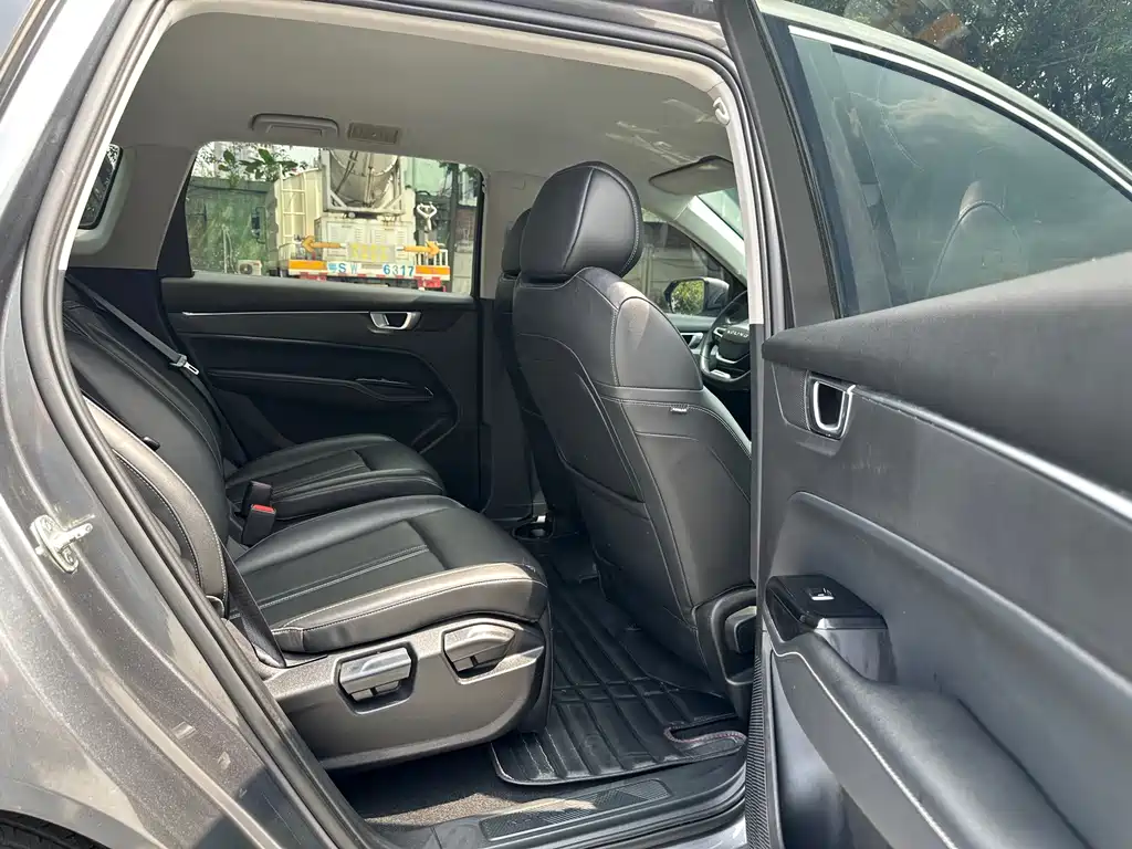 Wuling Victory — миниатюра 13