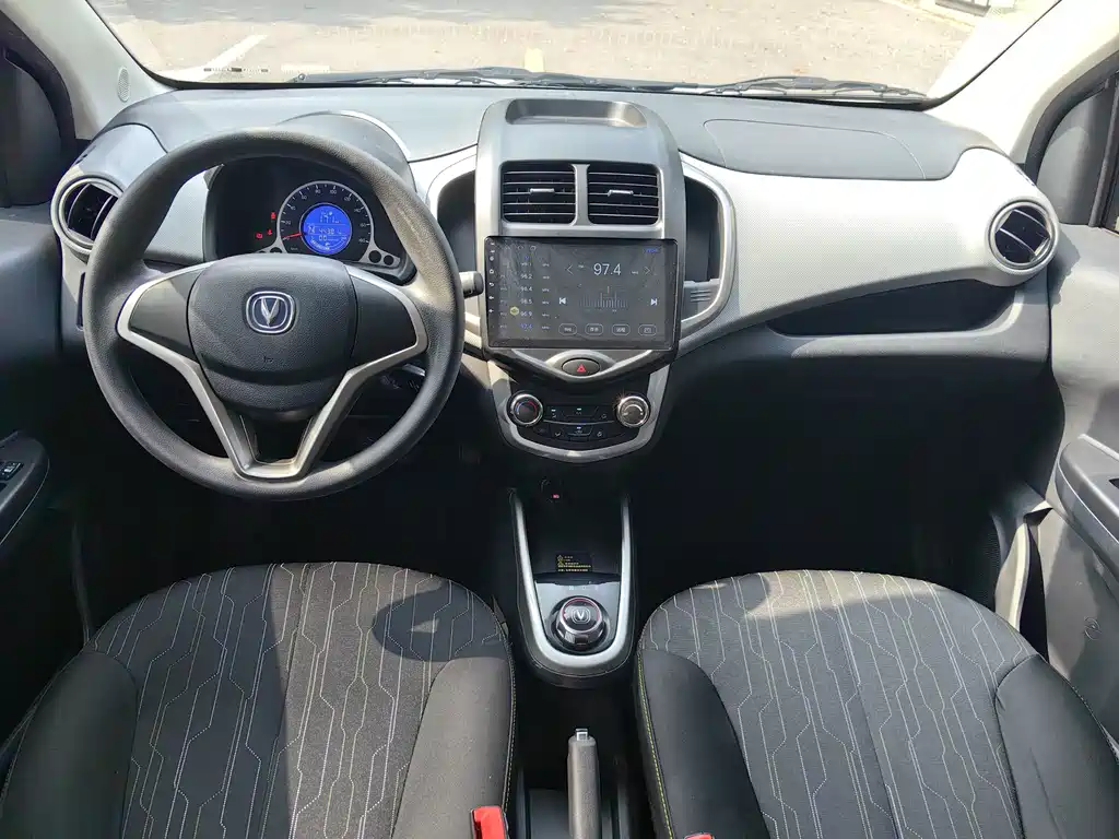 Changan Benben E-Star — миниатюра 6