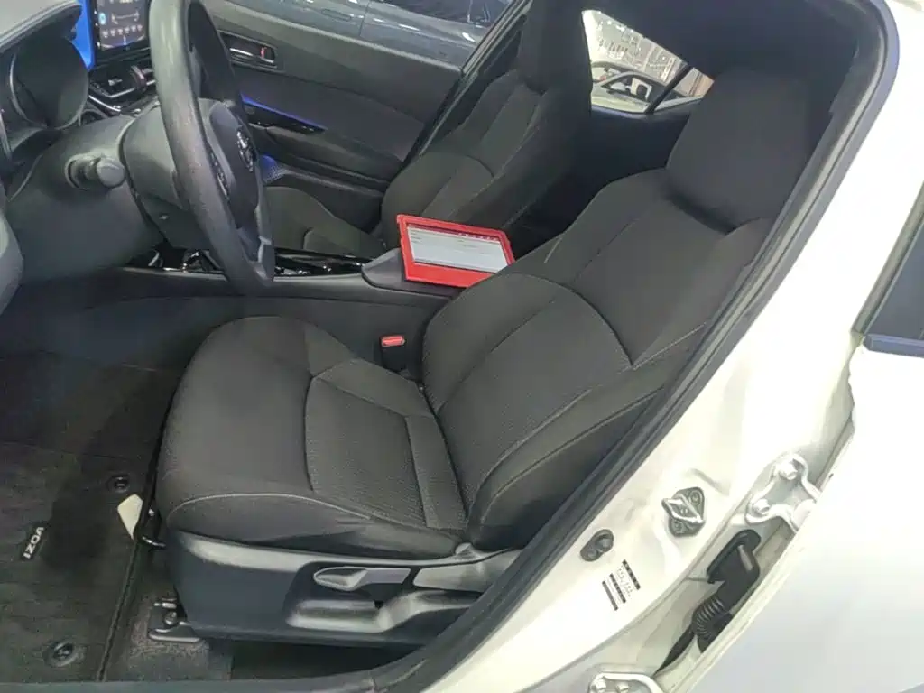 Toyota IZOA — миниатюра 15