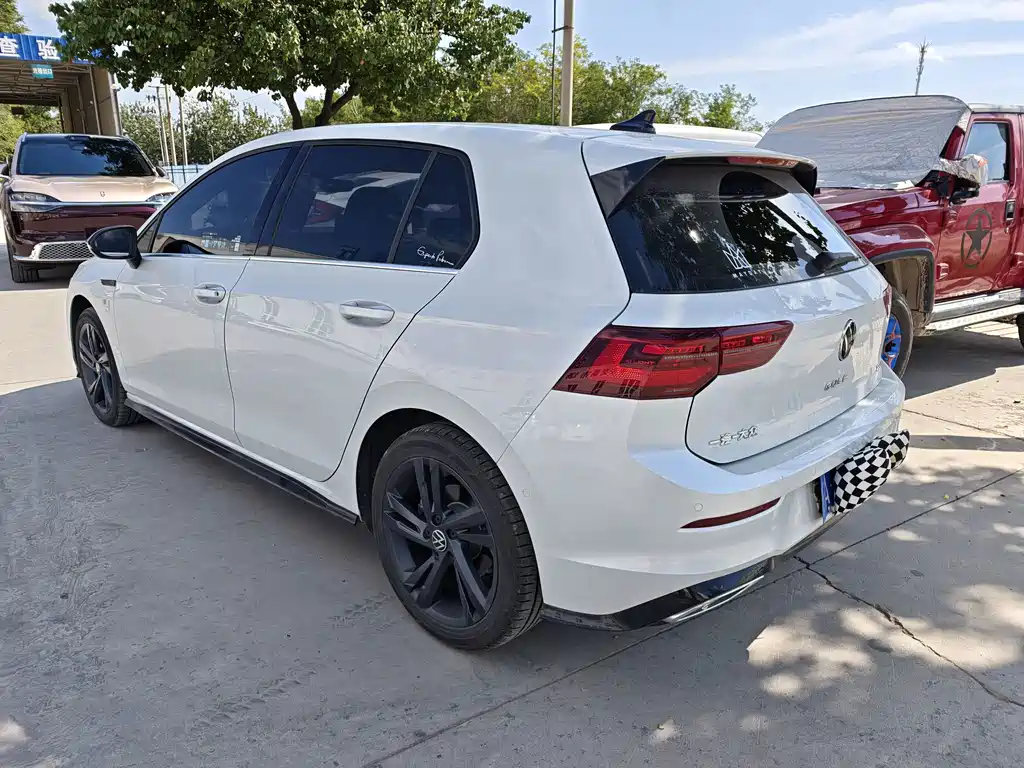 Volkswagen Golf — миниатюра 14