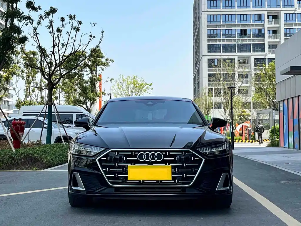 Audi A7L — миниатюра 2