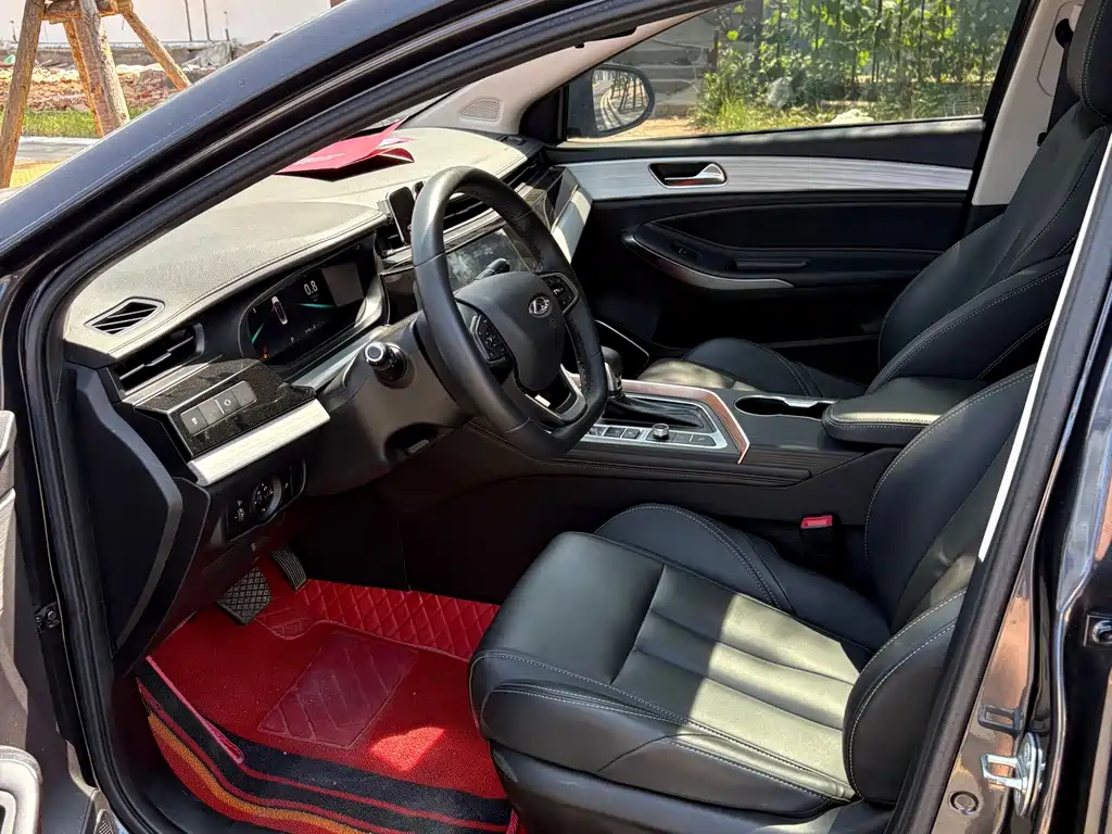Chery Arrizo 5 PLUS — миниатюра 4