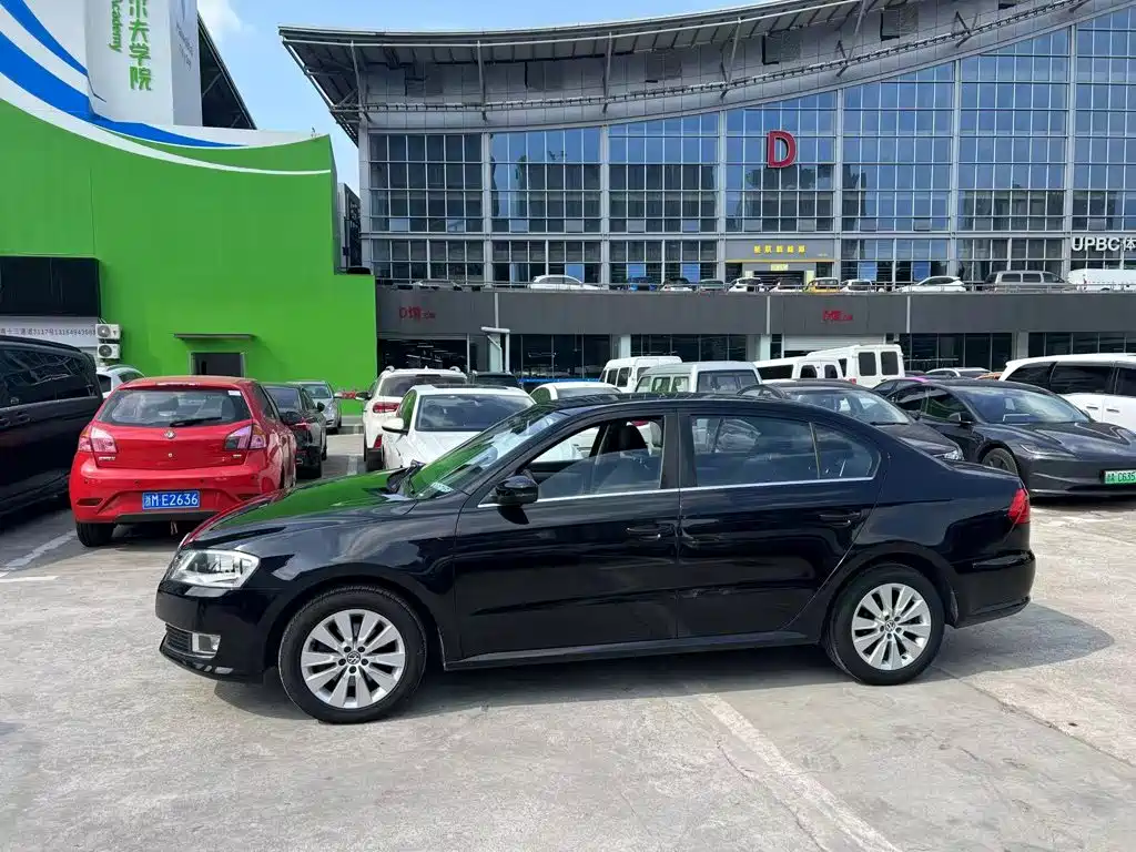 Volkswagen Lavida — миниатюра 2