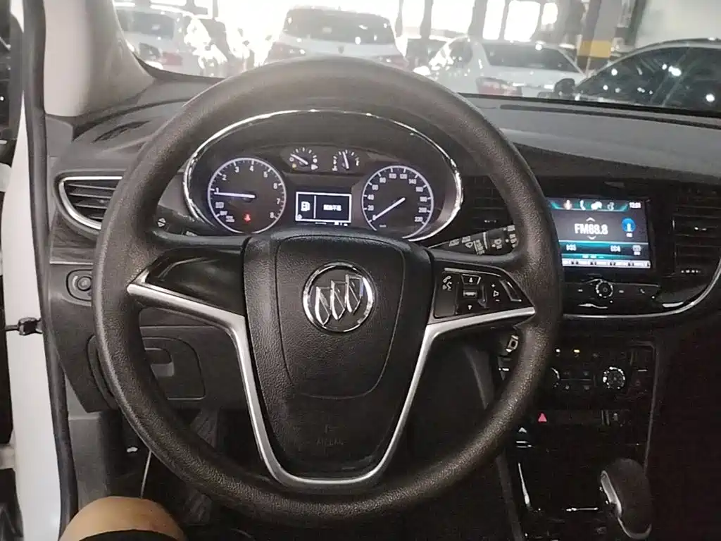 Buick Encore — миниатюра 11