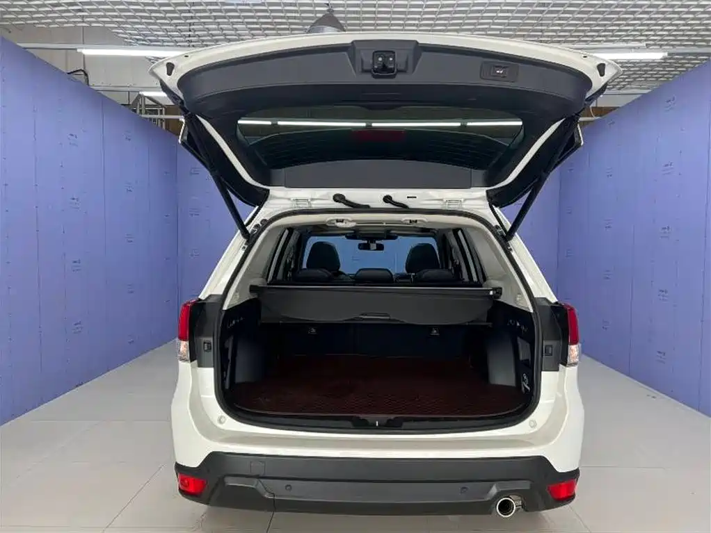 Subaru Forester 2022 2.0i AWD Luxury EyeSight