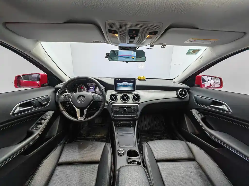Mercedes-Benz GLA — миниатюра 10