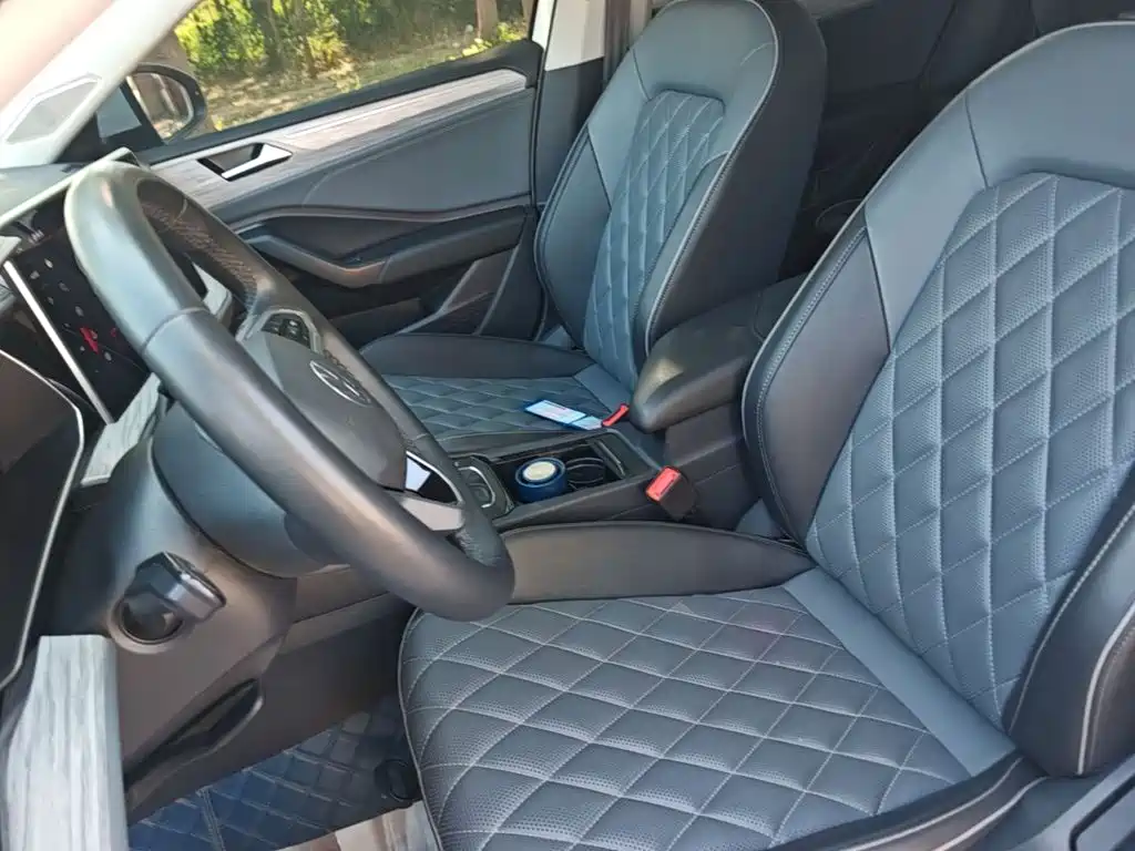 Volkswagen Sagitar — миниатюра 15