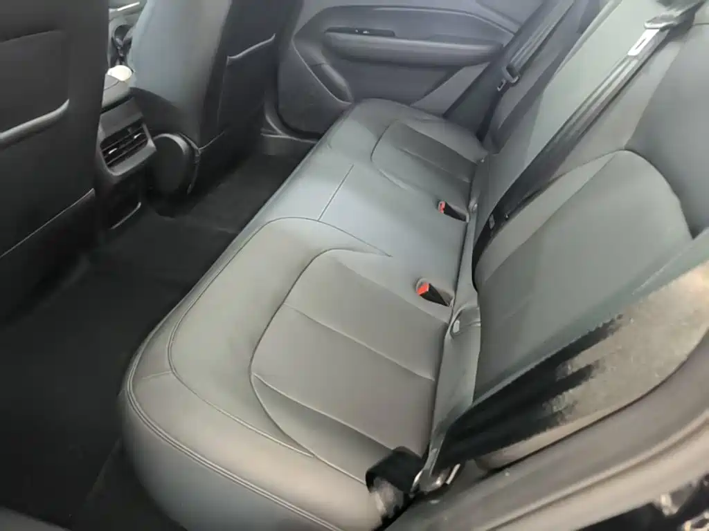 Wuling Xingguang — миниатюра 17