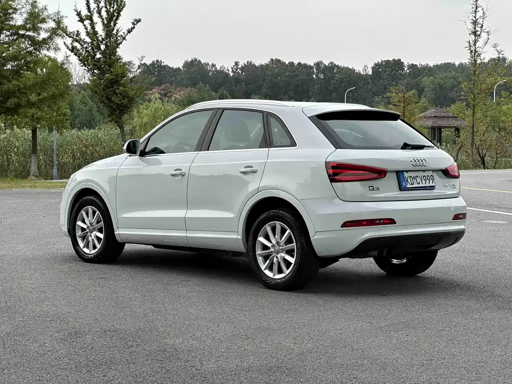 Audi Q3 (Import) — миниатюра 6