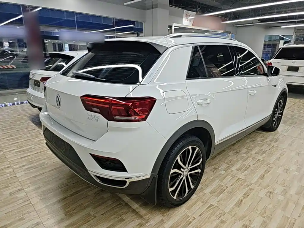 Volkswagen T-Roc — миниатюра 7