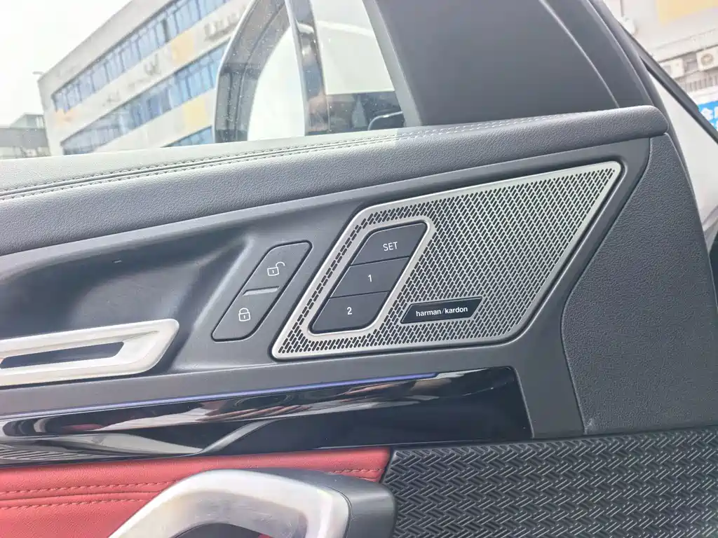 BMW X1 — миниатюра 5