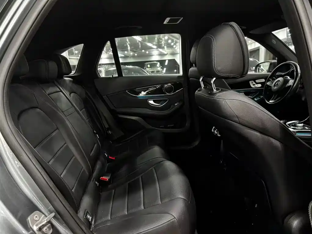 Mercedes-Benz GLC — миниатюра 16