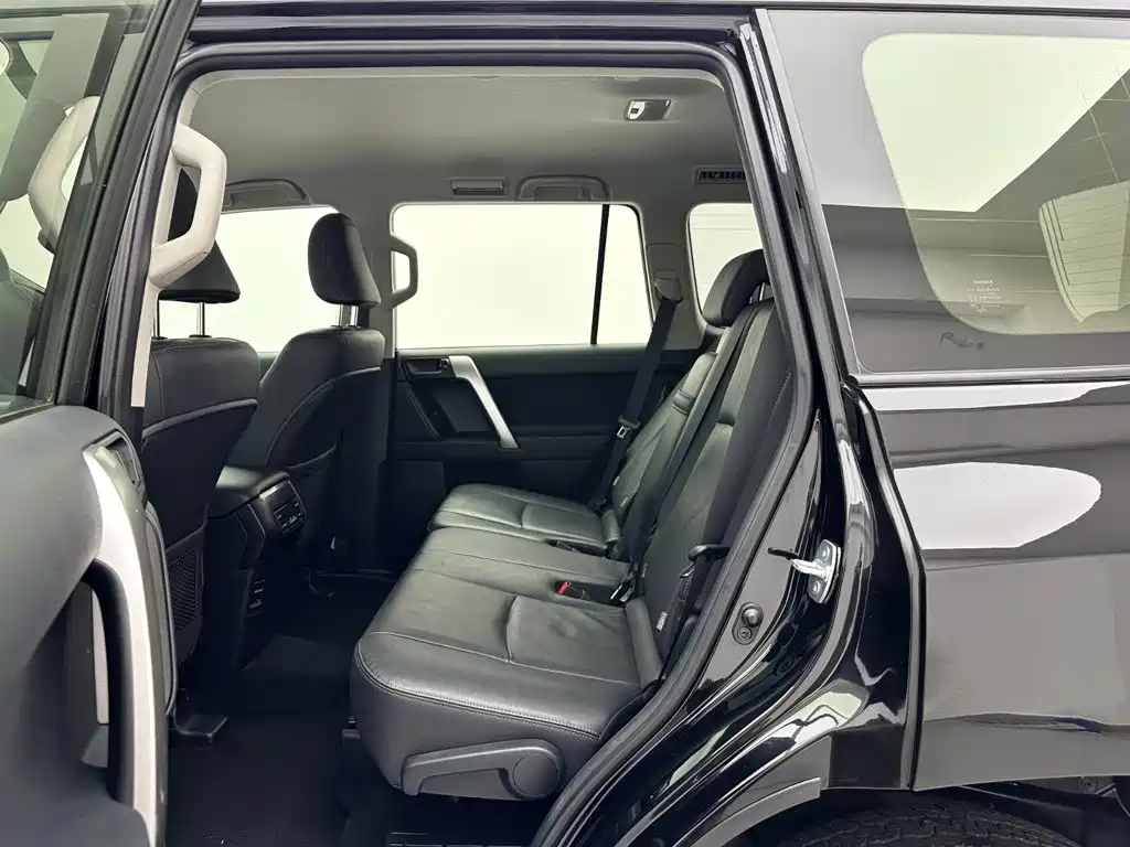 Toyota Prado (Import) — миниатюра 20